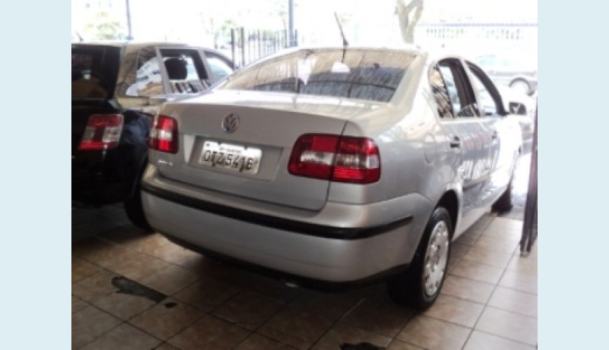 VOLKSWAGEN POLO SEDAN 4P 1.6 - PRATA - 2006 Foto 3 (Grande)