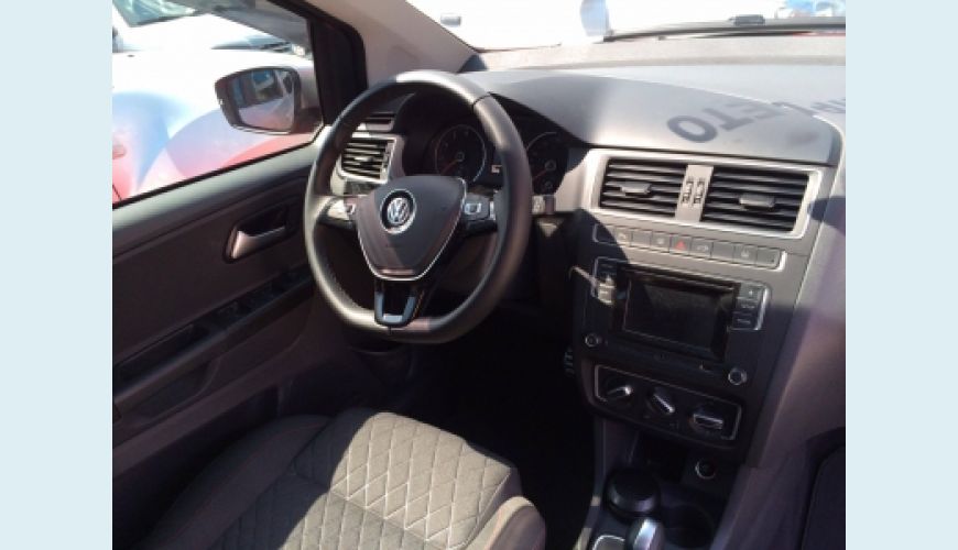 VOLKSWAGEN CROSSFOX I MOTION 1.6 T. FLEX 16V 5P - VERMELHO - 2016 Foto 3 (Grande)