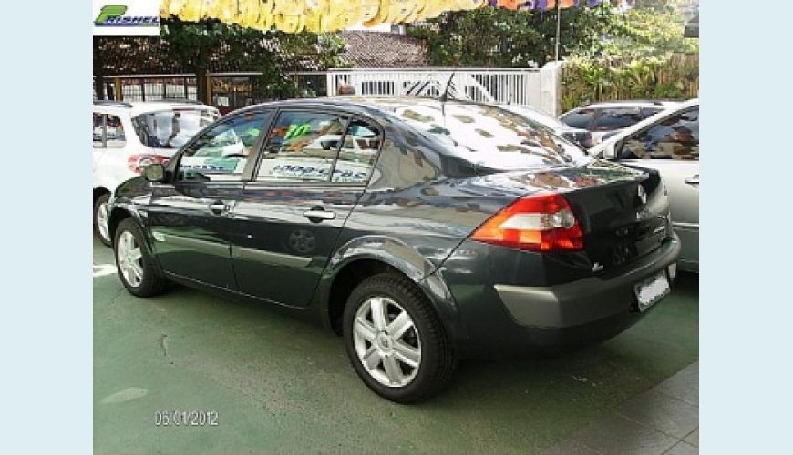 RENAULT MEGANE 2.0 DYNAMIQUE - CINZA - 2008 Foto 3 (Grande)