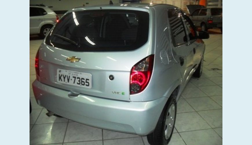 CHEVROLET CELTA 4P 1.0 FLEX - PRATA - 2012 Foto 3 (Grande)