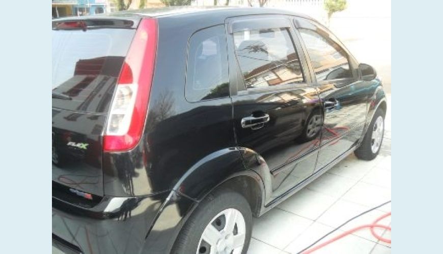 FORD FIESTA HATCH 1.0 FLEX - PRETO - 2008 Foto 3 (Grande)
