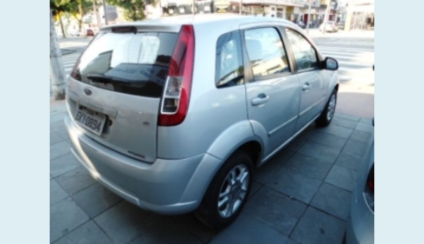FORD FIESTA HATCH 1.6 FLEX - PRATA - 2009 Foto 3 (Grande)