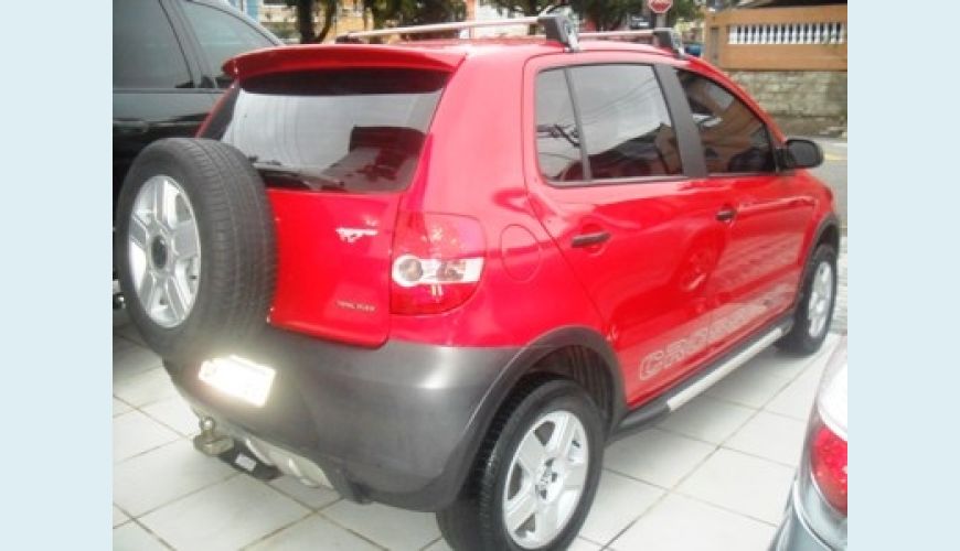 VOLKSWAGEN CROSSFOX 1.6 FLEX - VERMELHO - 2005 Foto 3 (Grande)