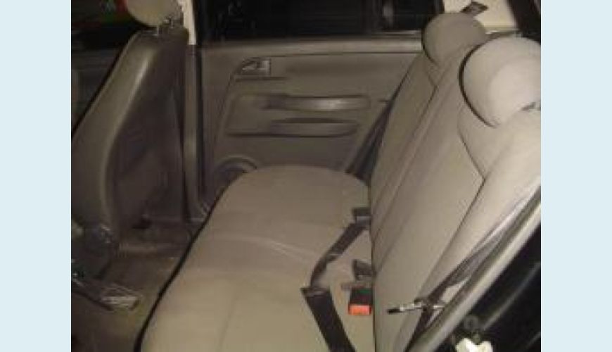 VOLKSWAGEN FOX 1.0 MI PLUS 8V FLEX 4P - PRETO - 2008 Foto 4 (Grande)