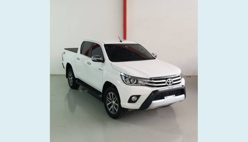 TOYOTA HILUX 2.8 SRX 4X4 CD 16V DIESEL 4P AUT. - BRANCO - 2016 Foto 4 (Grande)
