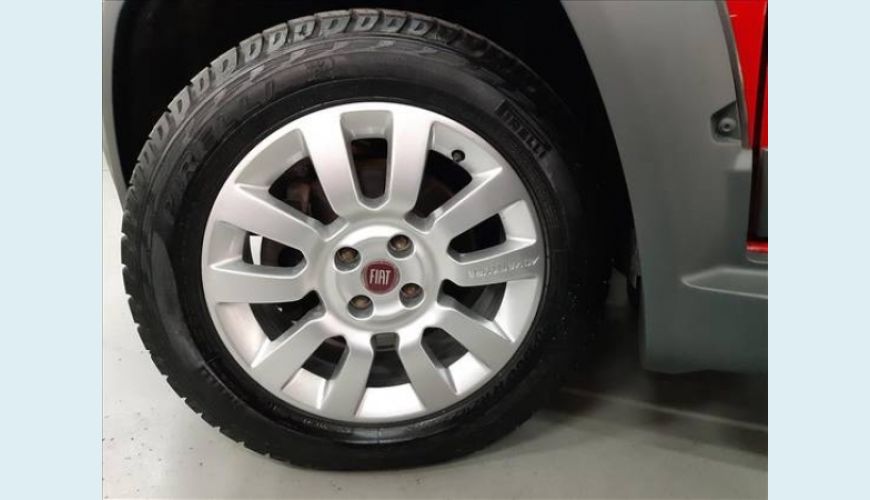 FIAT STRADA 1.8 MPI ADVENTURE CD 16V FLEX 3P AUT. - VERMELHO - 2015 Foto 4 (Grande)