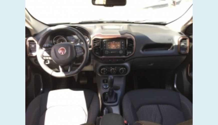 FIAT TORO 2.0 16V TURBO DIESEL VOLCANO 4WD AUT. - PRETO - 2017 Foto 4 (Grande)