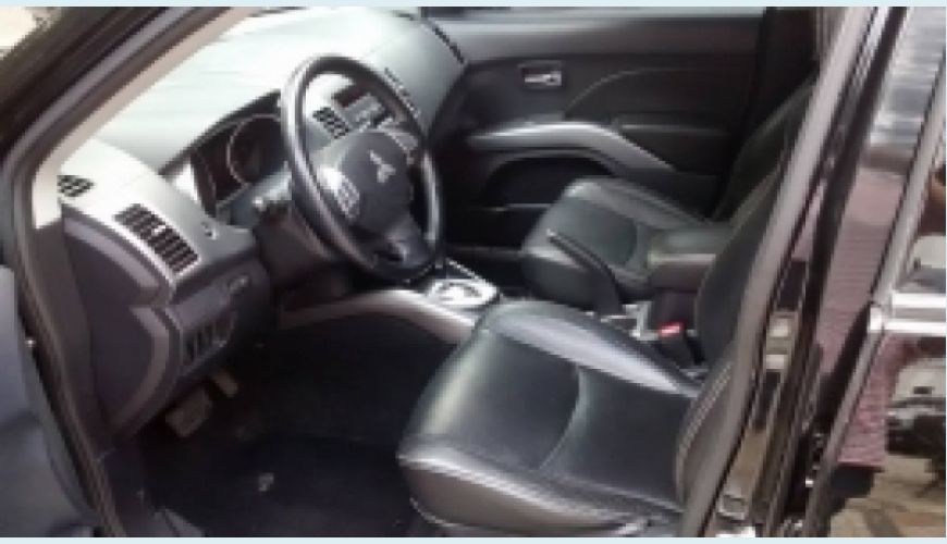 MITSUBISHI OUTLANDER 2.4 4X4 16V 4P AUT. - PRETO - 2009 Foto 4 (Grande)