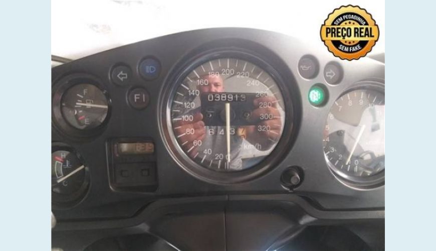 HONDA CBR 1100XX SUPER BLACKBIRD TOURING - PRETO - 1999 Foto 4 (Grande)