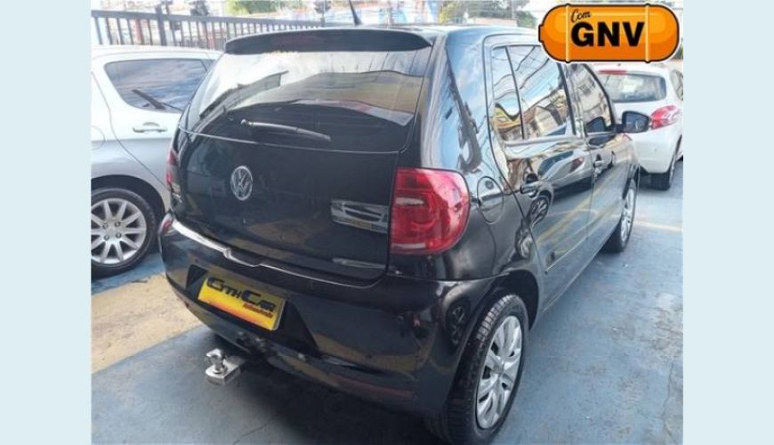 VOLKSWAGEN FOX 1.0 MI TREND 8V FLEX 4P - PRETO - 2012 Foto 4 (Grande)