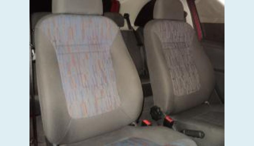 CHEVROLET CELTA 1.0 MPFI LIFE LS 8V FLEXPOWER 2P - VERMELHO - 2011 Foto 4 (Grande)