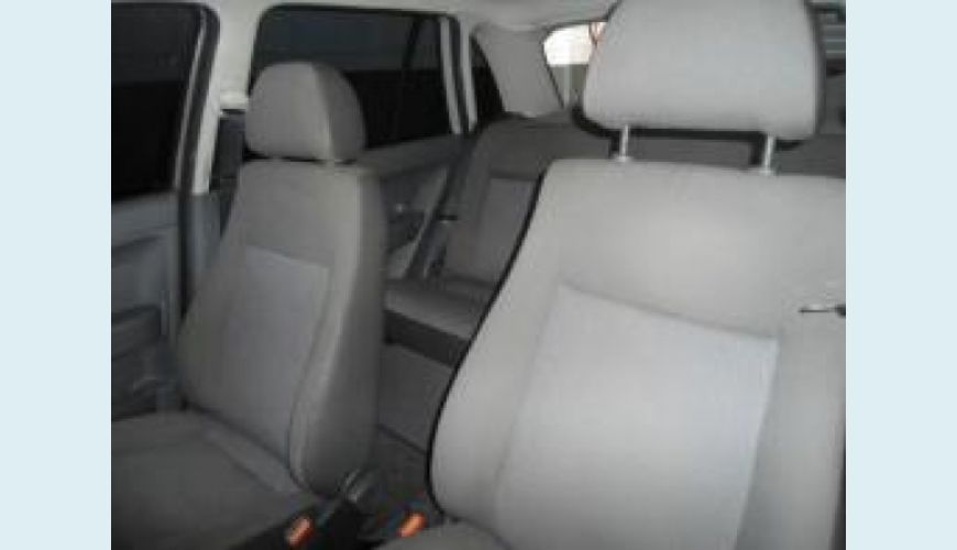 VOLKSWAGEN GOL 1.0 MI 8V TOTAL FLEX 4P G.IV - PRATA - 2007 Foto 4 (Grande)