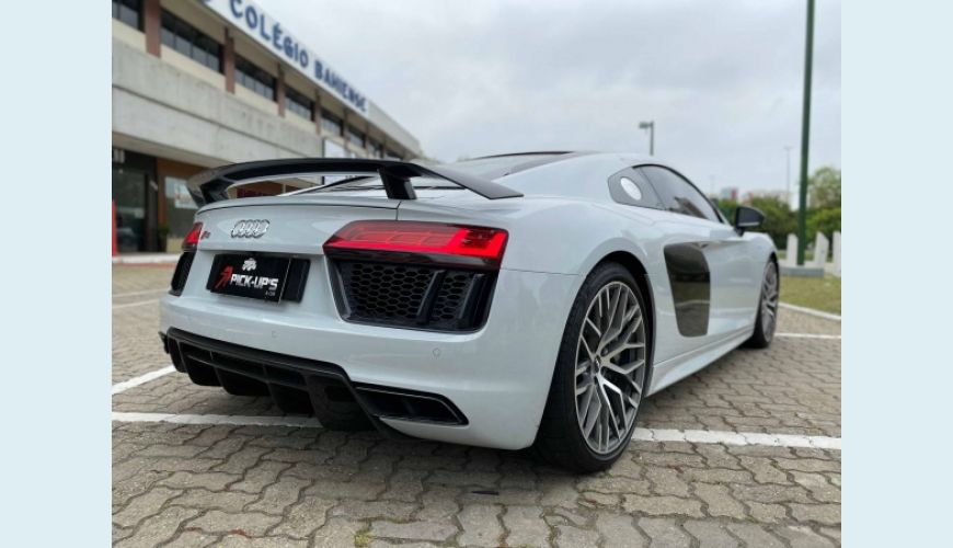 AUDI R8 5.2 FSI COUPE PLUS QUATTRO V10 40V 2P S TRONIC - BRANCO - 2017 Foto 4 (Grande)