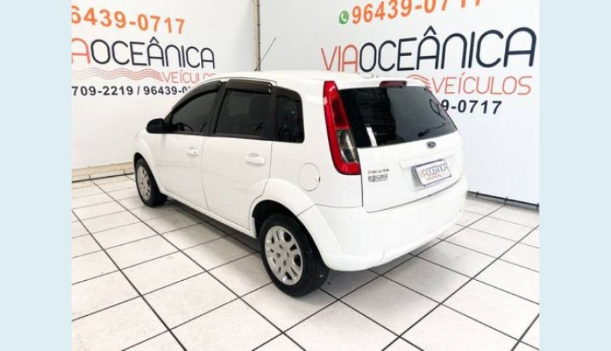 FORD FIESTA 1.6 ROCAM 8V FLEX 4P - BRANCO - 2013 Foto 4 (Grande)