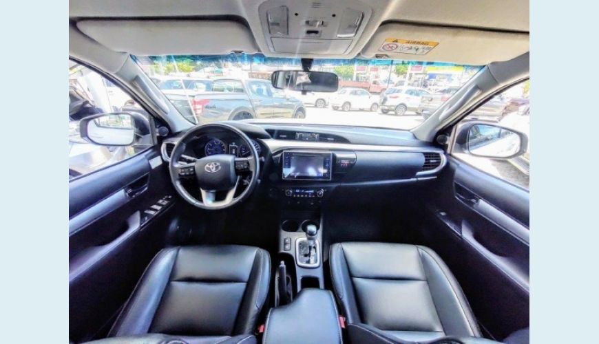 TOYOTA HILUX 2.8 SRV 4X4 CD 16V DIESEL 4P AUT. - BRANCO - 2018 Foto 4 (Grande)