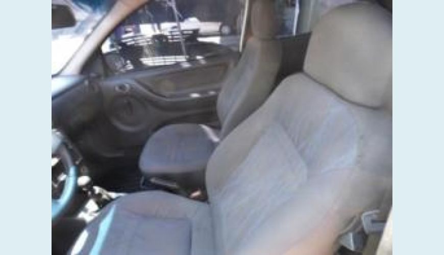 CHEVROLET CELTA 1.0 MPFI LIFE 8V FLEX 2P - BRANCO - 2006 Foto 4 (Grande)