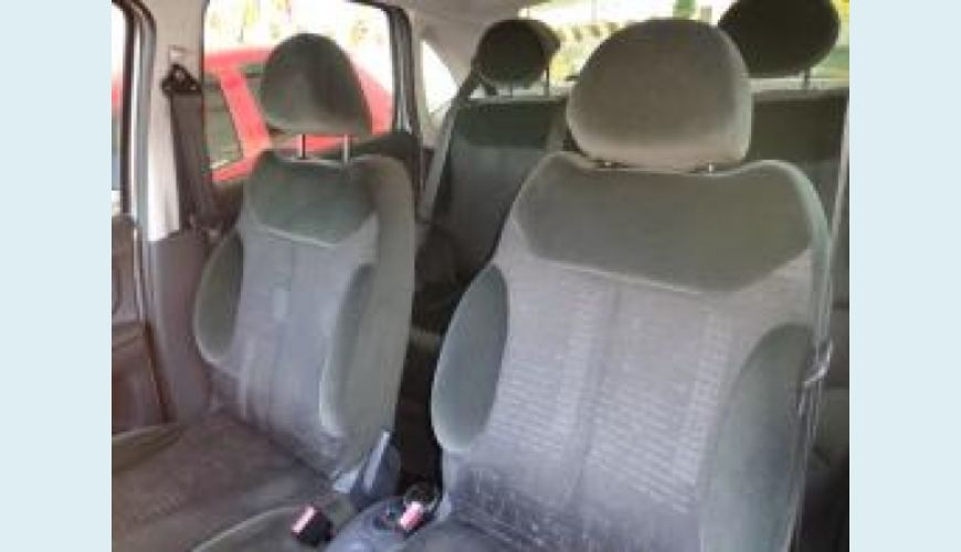 CITROËN C3 1.6 EXCLUSIVE 16V FLEX 4P - PRATA - 2005 Foto 4 (Grande)