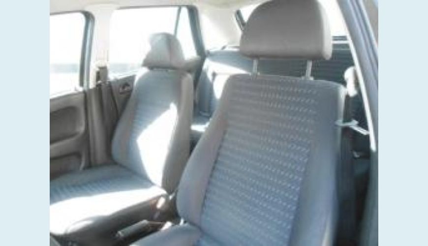VOLKSWAGEN GOL 1.0 MI 8V 2P G.III - PRETO - 2005 Foto 4 (Grande)