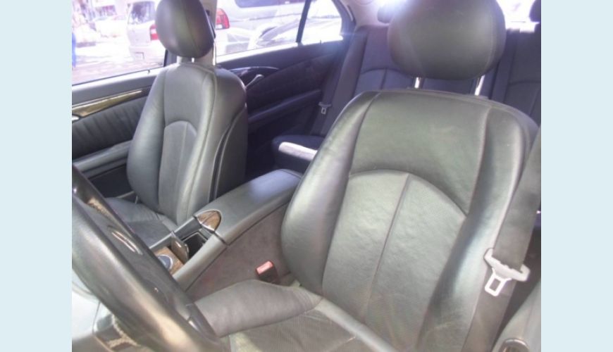 MERCEDES-BENZ E 320 3.2 AVANTGARDE V6 4P AUT. - PRATA - 2003 Foto 4 (Grande)