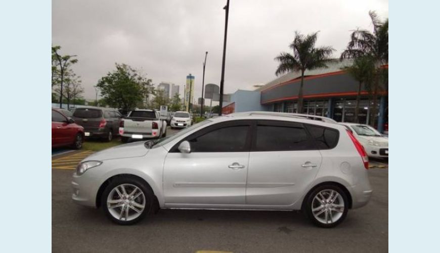 HYUNDAI I30 2.0 MPI 16V 4P AUT. - PRATA - 2011 Foto 4 (Grande)
