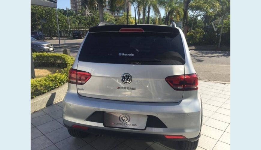 VOLKSWAGEN FOX 1.6 MSI TOTAL FLEX XTREME 4P - PRATA - 2018 Foto 4 (Grande)
