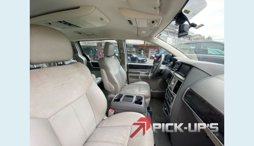 CHRYSLER TOWN & COUNTRY 3.8 LIMITED V6 12V 4P AUT. - PRATA - 2010 Foto 4 (Grande)