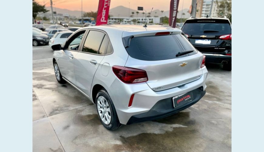 CHEVROLET ONIX 1.0 FLEX LT - PRATA - 2020 Foto 4 (Grande)