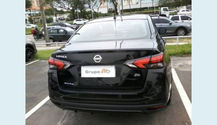 NISSAN VERSA 1.6 16V FLEX SENSE - PRETO - 2021 Foto 4 (Grande)