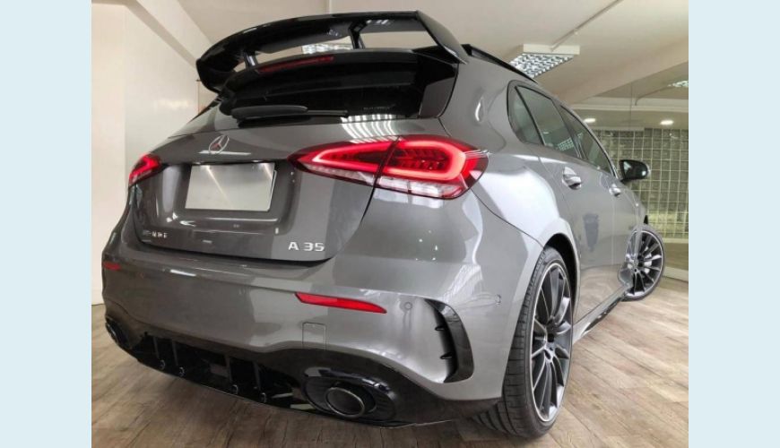 MERCEDES-BENZ A 35 AMG 2.0 CGI 4MATIC 7G-DCT - CINZA - 2021 Foto 4 (Grande)