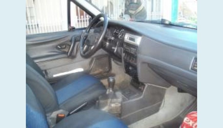VOLKSWAGEN QUANTUM 1.8 I CL 8V 4P - AZUL - 1995 Foto 4 (Grande)