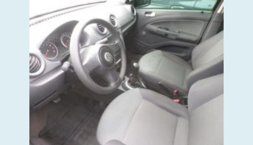 VOLKSWAGEN GOL 1.0 MI 8V FLEX 4P G.IV - PRETO - 2011 Foto 4 (Grande)