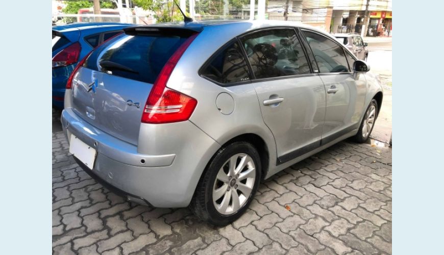 CITROËN C4 2.0 EXCLUSIVE 16V FLEX 4P - PRATA - 2010 Foto 4 (Grande)