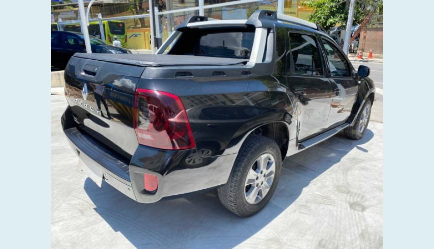 RENAULT DUSTER OROCH 2.0 16V FLEX DYNAMIQUE 4P AUT. - PRETO - 2017 Foto 4 (Grande)