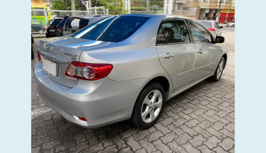 TOYOTA COROLLA 1.8 GLI 16V FLEX 4P AUT. - PRATA - 2013 Foto 4 (Grande)