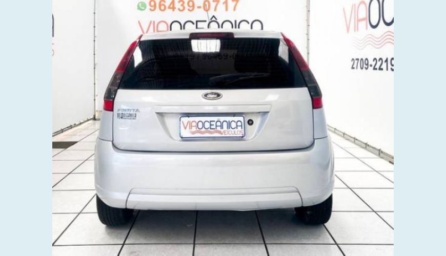FORD FIESTA 1.0 ROCAM SE 8V FLEX 4P - PRATA - 2014 Foto 4 (Grande)