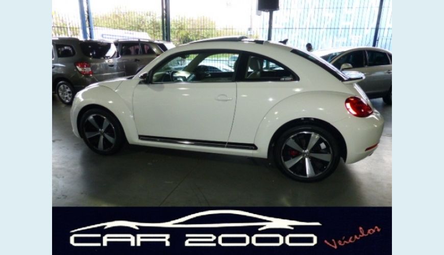 VOLKSWAGEN FUSCA 2.0 TSI 16V 2P AUT. - BRANCO - 2013 Foto 4 (Grande)