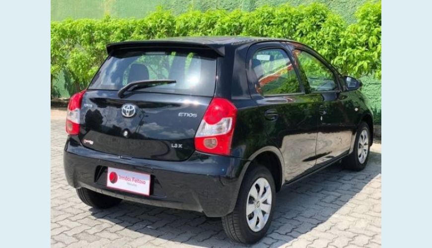 TOYOTA ETIOS 1.3 X 16V FLEX 4P - PRETO - 2014 Foto 4 (Grande)