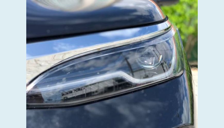 TOYOTA HILUX SW4 2.8 D-4D TURBO DIESEL SRX 7L 4X4 AUT. - PRETO - 2021 Foto 4 (Grande)