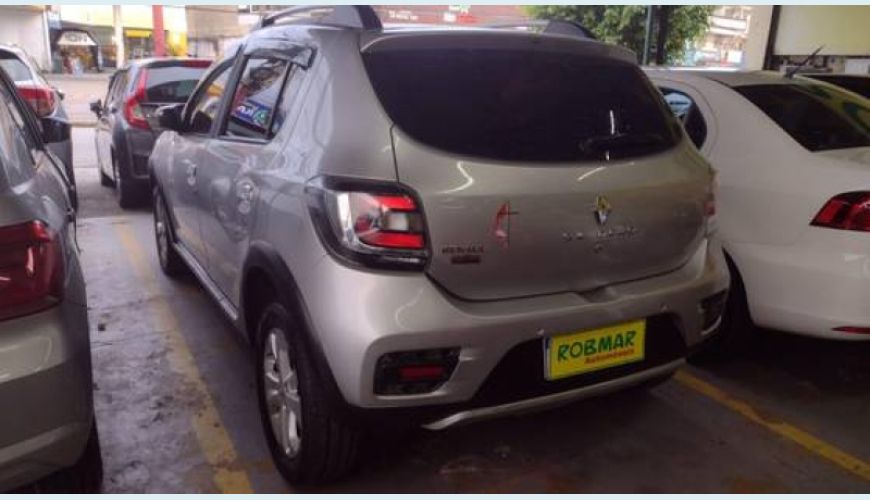 RENAULT SANDERO 1.6 STEPWAY 8V FLEX 4P - PRATA - 2017 Foto 4 (Grande)