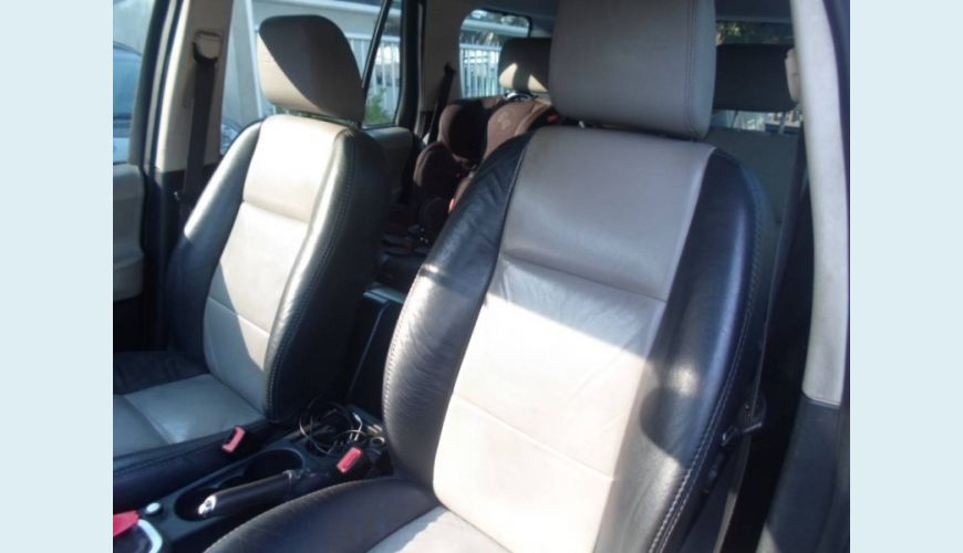 LAND ROVER FREELANDER 2 3.2 S 6V 24V 4P AUT. - PRETO - 2010 Foto 4 (Grande)