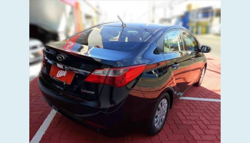 HYUNDAI HB 20S 1.0 COMFORT PLUS 12V FLEX 4P - PRETO - 2014 Foto 4 (Grande)