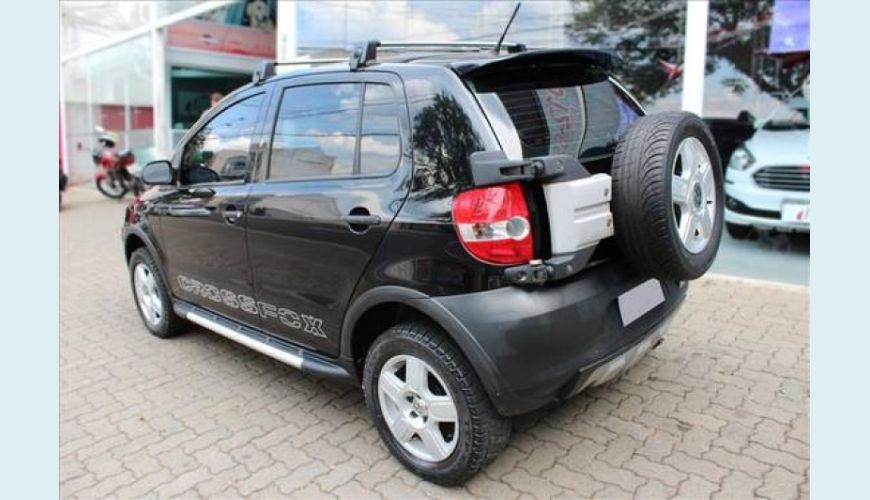 VOLKSWAGEN CROSSFOX 1.6 MI FLEX 8V 4P - PRETO - 2007 Foto 4 (Grande)