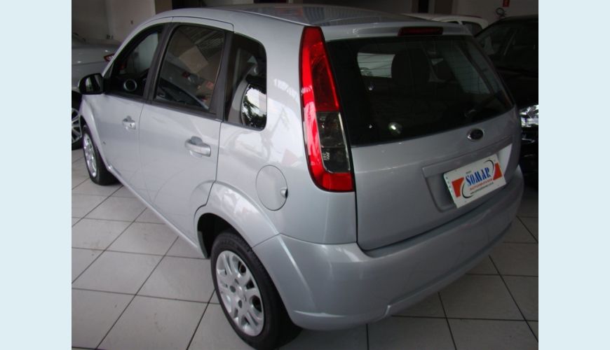 FORD FIESTA 1.6 ROCAM SE 8V FLEX 4P - PRATA - 2014 Foto 4 (Grande)
