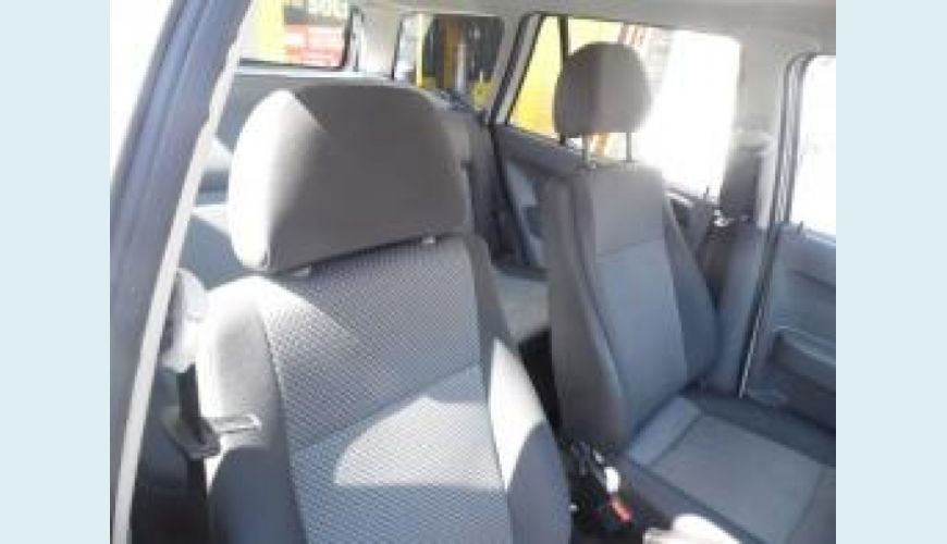 VOLKSWAGEN PARATI 1.6 MI 8V FLEX 4P G.IV - BRANCO - 2012 Foto 4 (Grande)