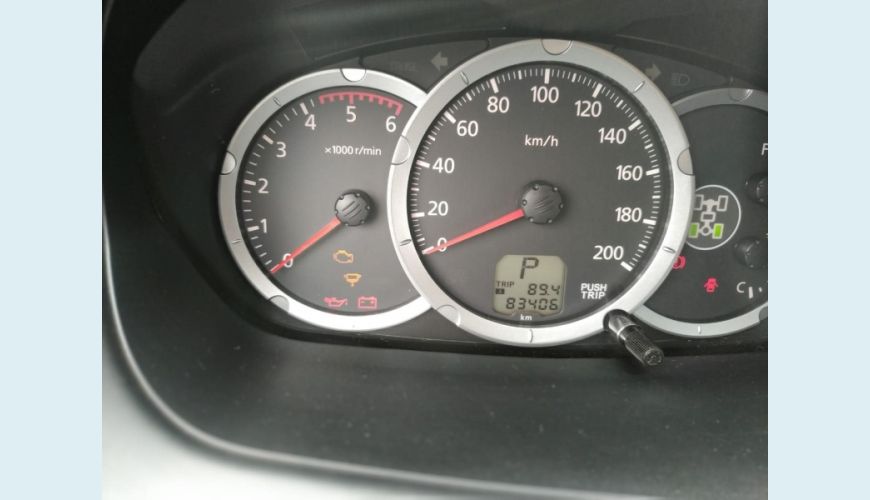 MITSUBISHI PAJERO DAKAR 3.2 HPE 4X4 7 LUGARES 16V TURBO INTERCOOLER DIESEL 4P AUT - PRATA - 2015 Foto 4 (Grande)