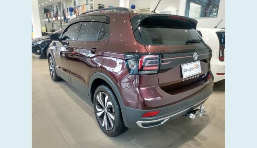 VOLKSWAGEN T-CROSS 1.0 200 TSI TOTAL FLEX COMFORTLINE AUT. - VERMELHO - 2021 Foto 4 (Grande)