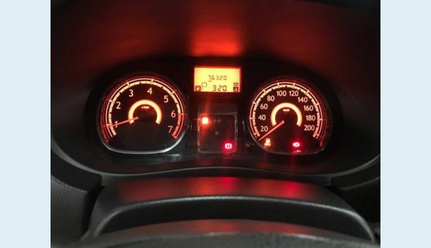 RENAULT SANDERO 1.6 PRIVILÉGE 16V FLEX 4P AUT. - BRANCO - 2012 Foto 4 (Grande)