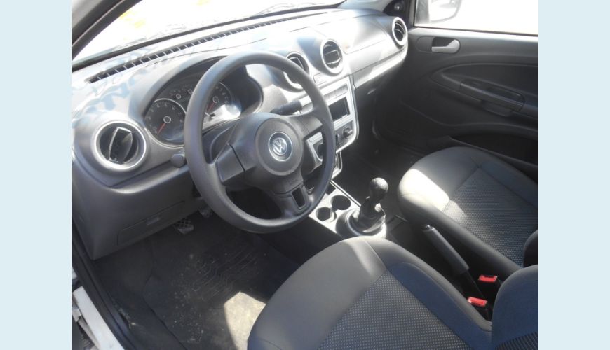 VOLKSWAGEN SAVEIRO 1.6 MI TRENDLINE CS 8V FLEX 2P - BRANCO - 2016 Foto 4 (Grande)