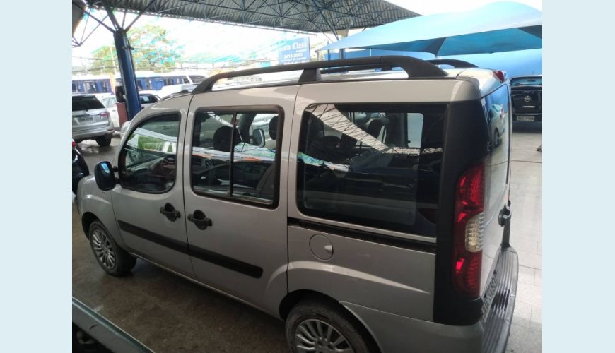 FIAT DOBLO 1.8 MPI ESSENCE 7L 16V FLEX 4P - PRATA - 2020 Foto 4 (Grande)