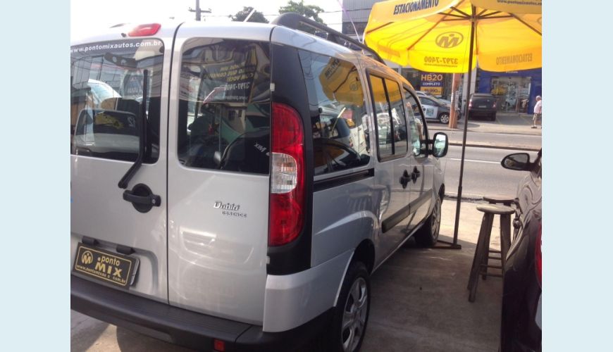 FIAT DOBLO 1.8 MPI ESSENCE 16V FLEX 4P - PRATA - 2015 Foto 4 (Grande)